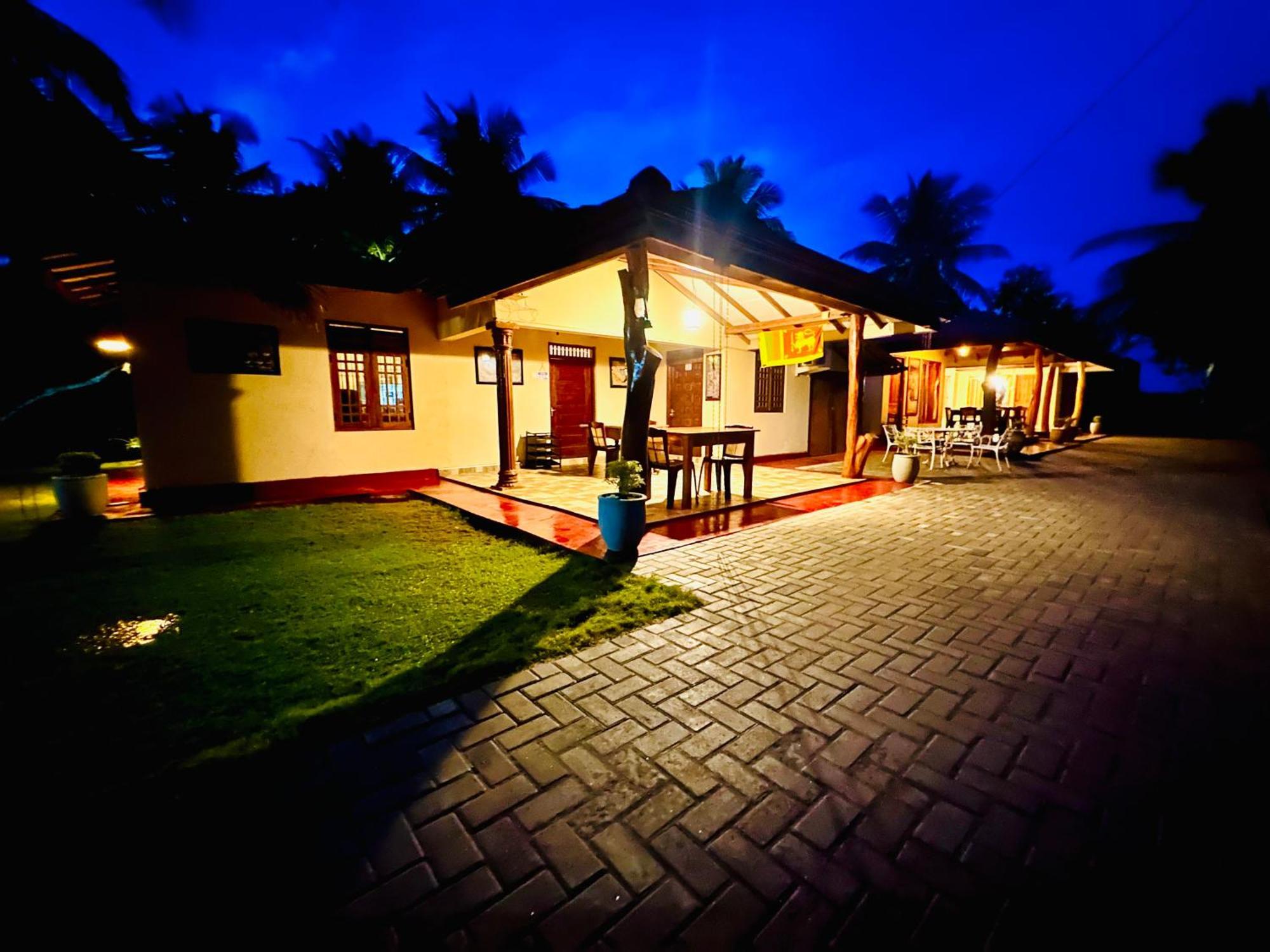 Green Sapphire Holiday Resort Wilpaththu Wilpattu Buitenkant foto
